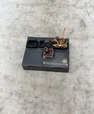Volkswagen PASSAT B7 Comfort/convenience module 3AA959799A