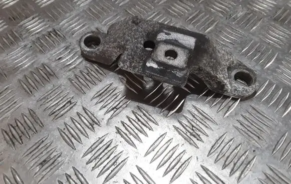 Ford S-MAX Engine mounting bracket HL6022M05