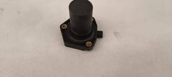 Mercedes-Benz B W246 W242 Oil level sensor A6511530132