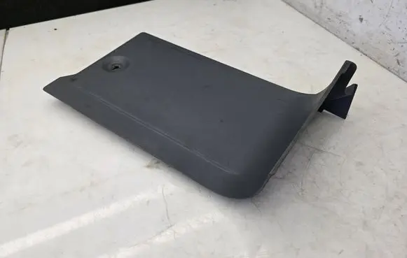 Mercedes-Benz Vito Viano W639 Battery box tray cover/lid A6396600809