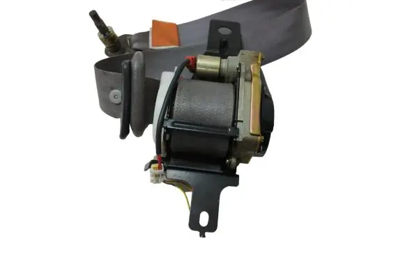 Nissan Pathfinder R50 Front seatbelt TK522EG327 DG143X28