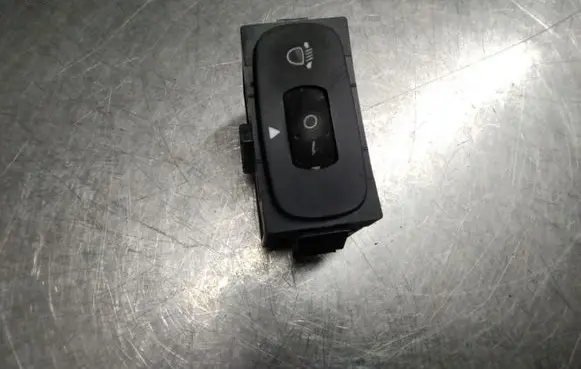 Renault Espace - Grand espace IV Headlight level height control switch 8200147868