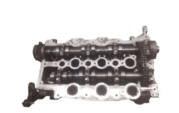 Jaguar XF X250 Engine head 4R8Q6C064AH
