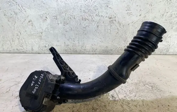 Volvo S60 Throttle valve 28275019 9673534480
