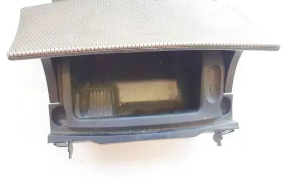 Mercedes-Benz C W203 Car ashtray a2036800852