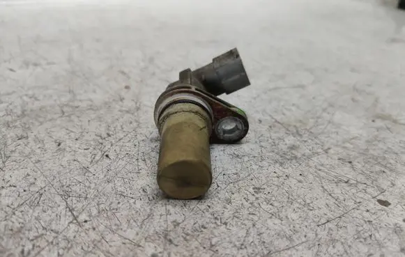 Opel Vectra C Crankshaft position sensor 46798345