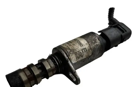 Opel Insignia A Camshaft vanos timing valve 55567050