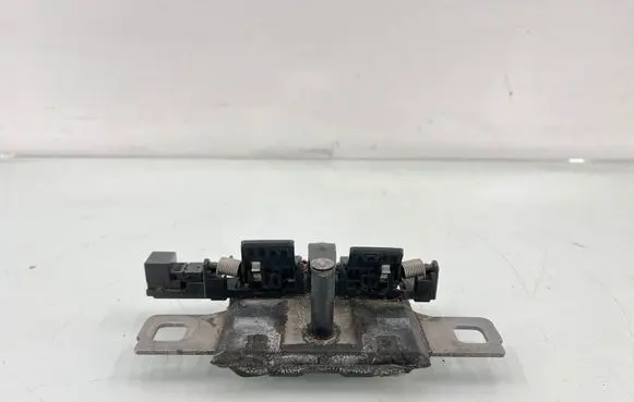 Audi Q7 4M Trunk lock loop 80A827507