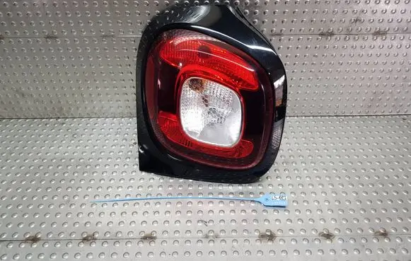 Smart ForFour II W453 Rear/tail lights S14493183 A4539063100
