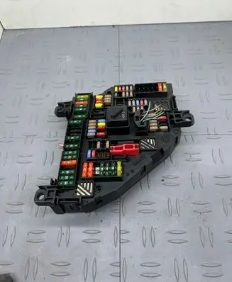 BMW 5 F10 F11 Fuse module 217033452F 9234423