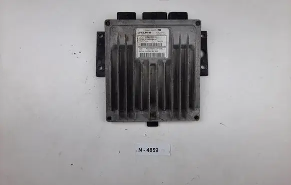 Nissan Note (E11) Engine control unit/module 8200399038