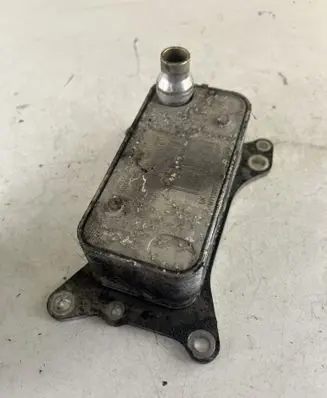 Jeep Compass Engine oil radiator W7112001 70364196 18KWOF10431