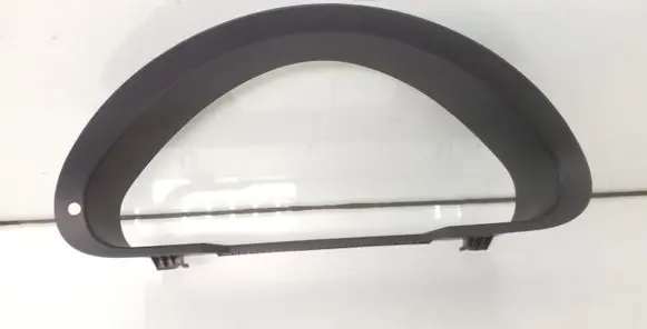 Mercedes-Benz E W211 Dashboard trim A2116890439 P0081619