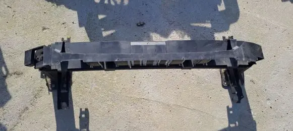 Ford Fiesta Quarter panel pressure vent 