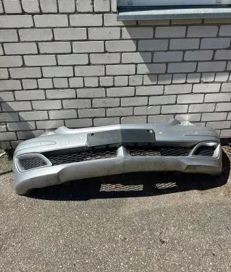 Mercedes-Benz R W251 Front bumper A2518850065 F1662