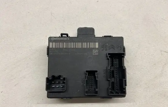 Peugeot 308 Door central lock control unit/module 9857119480 A2C7717031500
