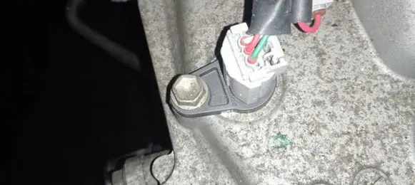 Toyota Avensis T270 Camshaft position sensor 