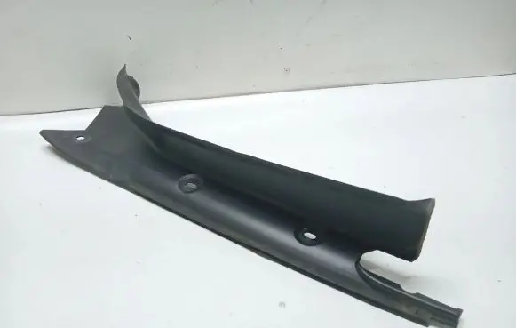 Peugeot 508 Rear/tail light trim molding 9818932477