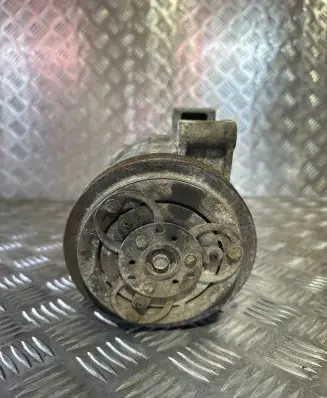 Nissan X-Trail T30 Air conditioning (A/C) compressor (pump) 92600ES60A