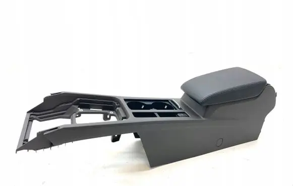 Volkswagen PASSAT B8 Center console 3G1863241C
