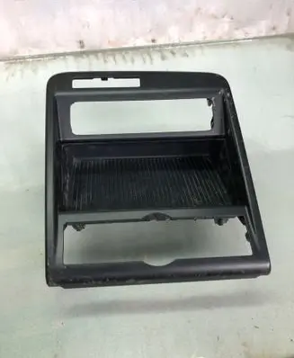 Hyundai Kona II Dashboard storage box/compartment 84684be000