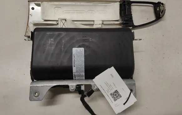 Jaguar S-Type Passenger airbag 2R83F04W90 2022R83F045H30 30307450