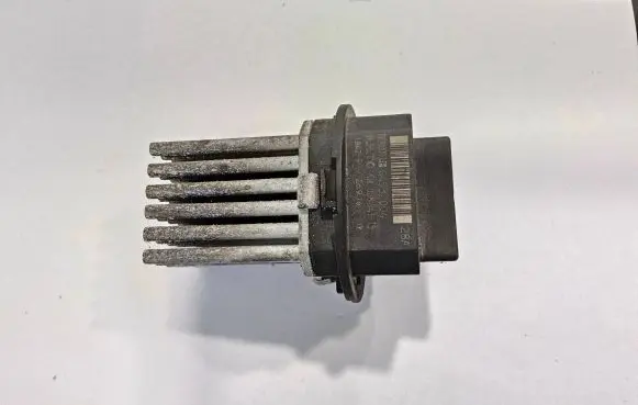 Porsche 718 Cayman 982 982c Heater blower fan relay G4532004 5HL00894115