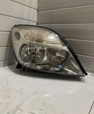 Renault Scenic I Headlight/headlamp