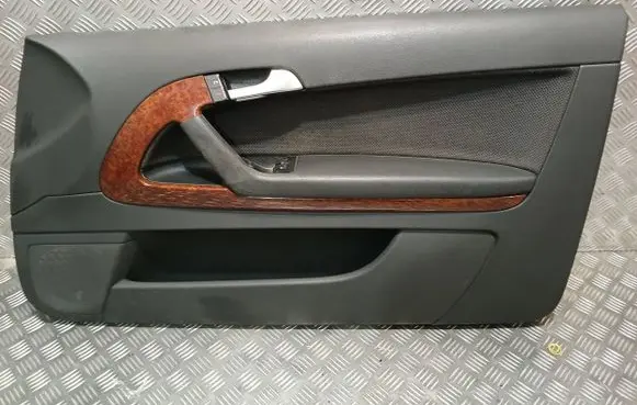 Audi A3 S3 8P Front door card panel trim