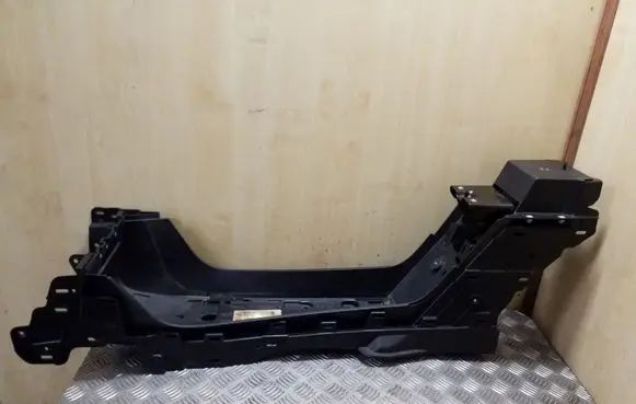 Tesla Model S Center console 101024900A