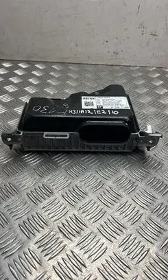 Voltage converter inverter