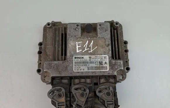Peugeot 207 Engine control unit/module ECU 9664620780 0281012528