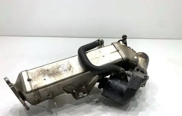 BMW 3 F30 F35 F31 EGR valve 7810751