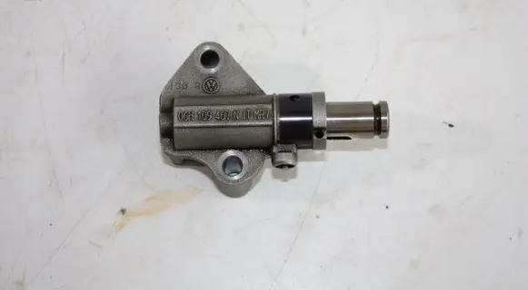 Audi A3 S3 8P Timing belt/chain tensioner 06H109467N