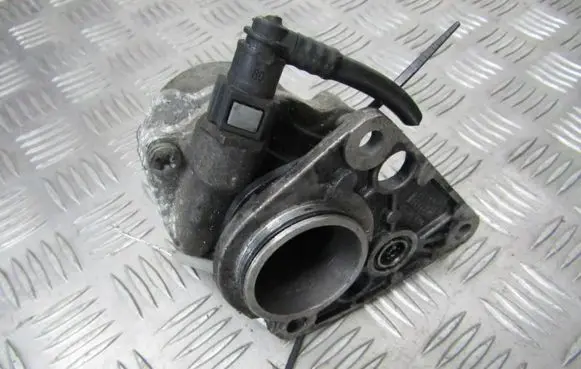 Peugeot Partner Vacuum pump mm101706