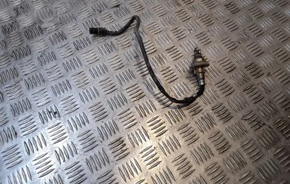 BMW 5 F10 F11 Lambda probe sensor 7526262