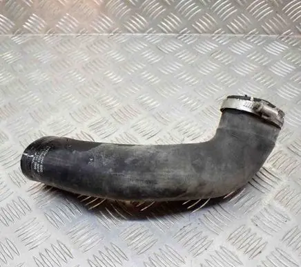 Volkswagen Tiguan Intercooler hose/pipe 5N0145832J