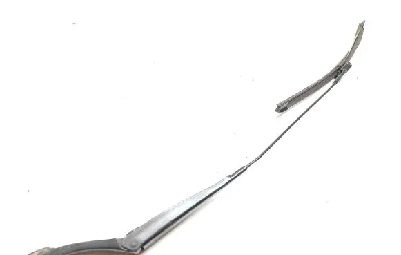 Peugeot 308 Front wiper blade arm 9677256180