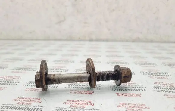 Volkswagen PASSAT B6 Rear suspension camber bolt 