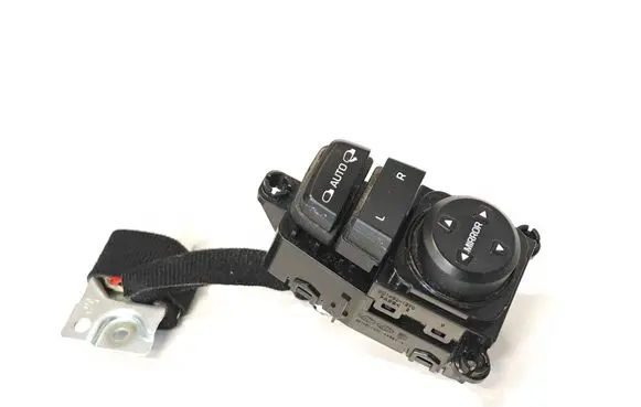 Hyundai Tucson TL Wing mirror switch 93573D3000