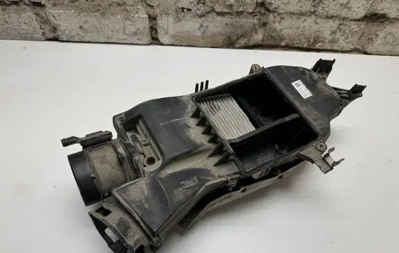 Mercedes-Benz GLC X253 C253 Air filter box A6510900700