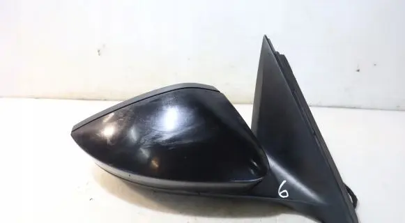 Skoda Scala Front door electric wing mirror