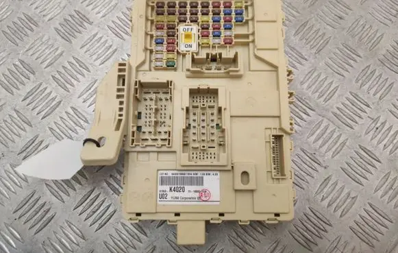 Hyundai Kona I Fuse module 91950K4020
