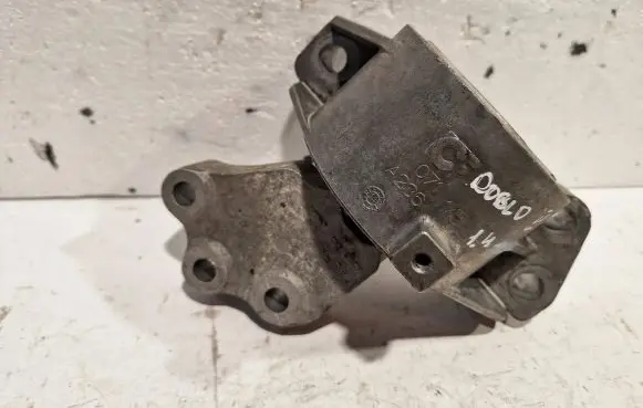 Fiat Doblo Engine mount bracket 518927230