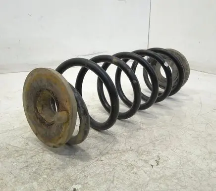 Skoda Octavia Mk2 (1Z) Rear coil spring