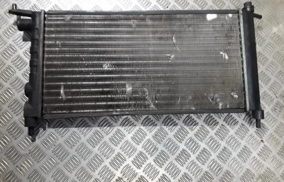 Opel Corsa B Coolant radiator