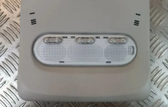 Nissan Qashqai Headlining lighting console trim 264304EN5A