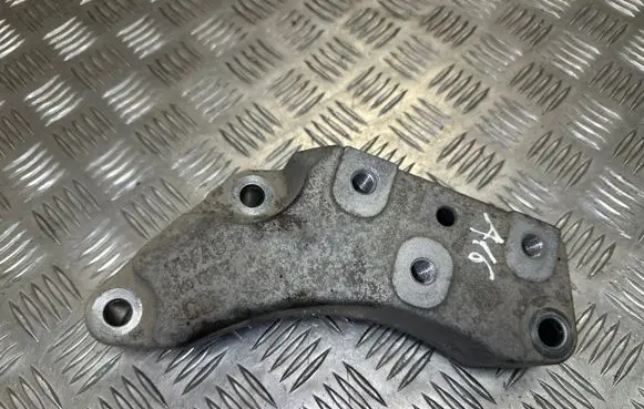 Volkswagen PASSAT B8 Gearbox mounting bracket 1K0199117