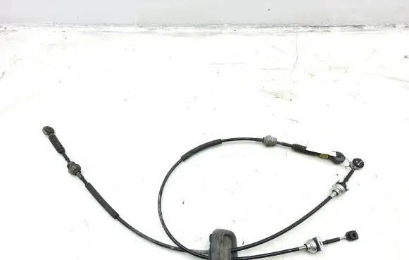 Nissan Primastar Gear shift cable linkage M610436L30412