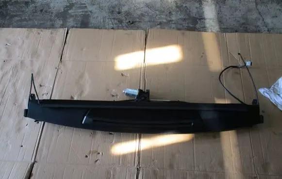 Mercedes-Benz E W212 Electric rear window sunshade cover A2128101620